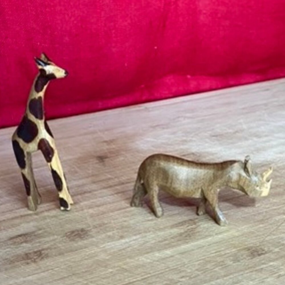 Pins - Handcrafted - Giraffe & Rhino - NEW but no tags